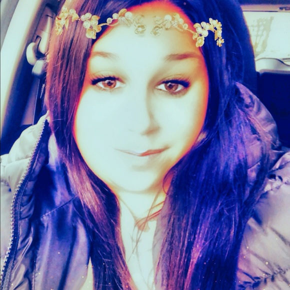 Meet your Posher, Lexie - Picture 1 of 1